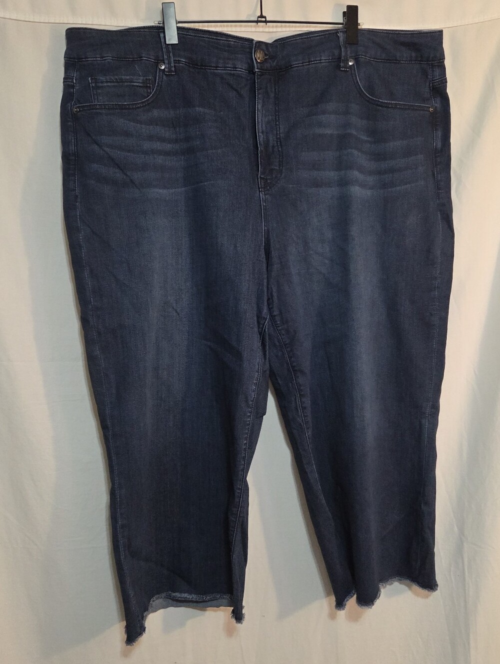 Melissa McCarthy Plus Size 28W Women’s Dark Blue Stretch Capri Cropped Jeans